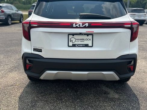 Used 2026 Kia Seltos LX FWD image 5