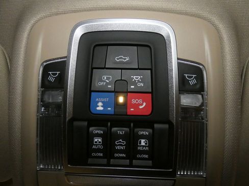 Used 2022 RAM 2500 Limited image 22