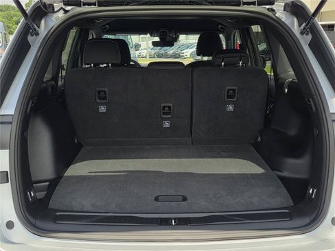 New 2026 Jeep Grand Cherokee Laredo RWD image 26