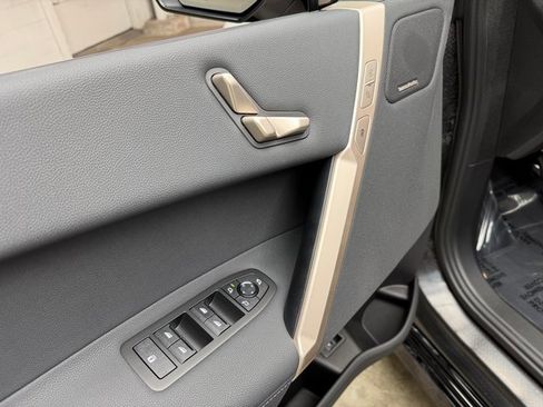 New 2026 BMW iX xDrive45 image 11