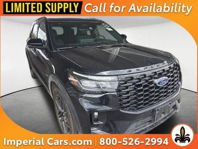 Used 2025 Ford Explorer ST-Line w/ ST-Line Street Pack