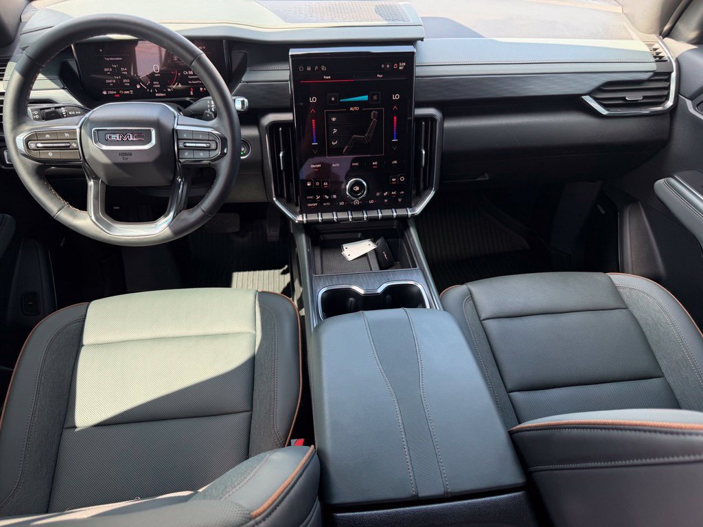 Used 2026 GMC Acadia AT4 w/ Luxury Package AWD/4WD image 22