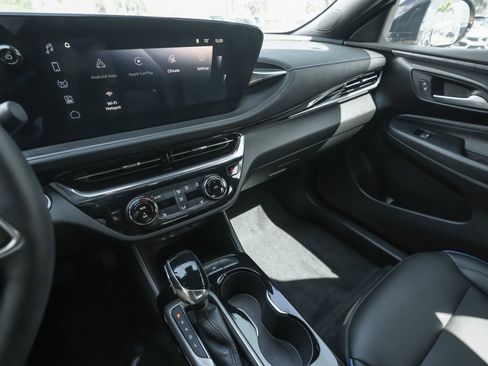 Used 2024 Buick Envista Sport Touring w/ Convenience I Package image 10