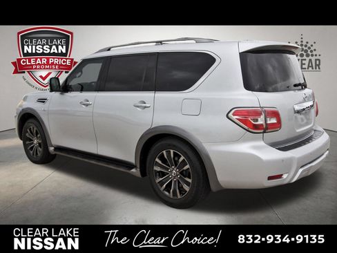 Used 2017 Nissan Armada Platinum RWD image 5