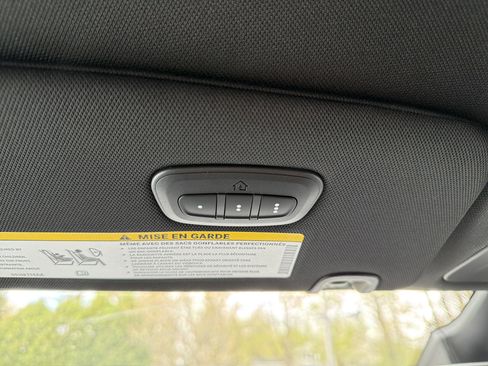 New 2026 Chrysler Pacifica Select AWD/4WD image 19