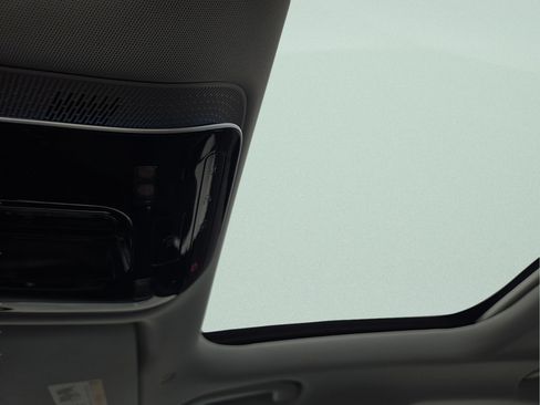 New 2026 Mercedes-Benz E 450 4MATIC Sedan image 19