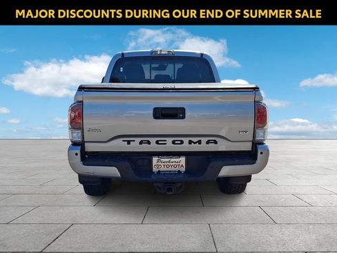 Used 2020 Toyota Tacoma TRD Sport w/ Technology Package AWD/4WD image 7