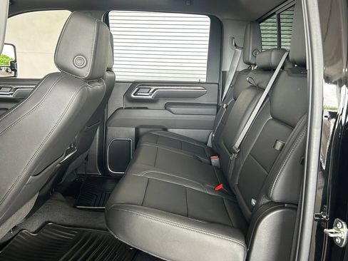 Used 2025 Chevrolet Silverado 2500 LTZ w/ Trail Boss Package AWD/4WD image 37
