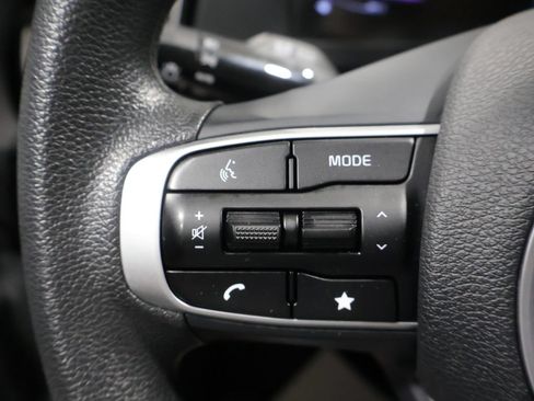 Used 2025 Kia Sportage LX AWD/4WD image 32