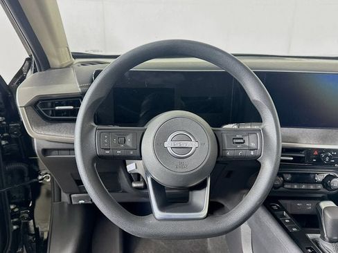 New 2026 Nissan Kicks SV image 10