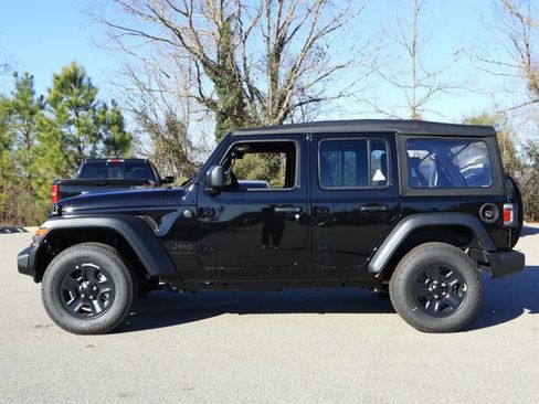 New 2026 Jeep Wrangler Sport AWD/4WD image 9