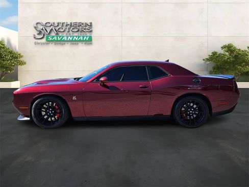 Used 2021 Dodge Challenger R/T Scat Pack w/ Dynamics Package image 2