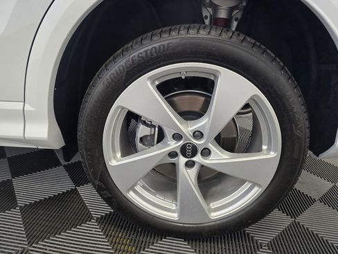 Used 2025 Audi Q5 Premium Plus w/ Premium Plus image 18