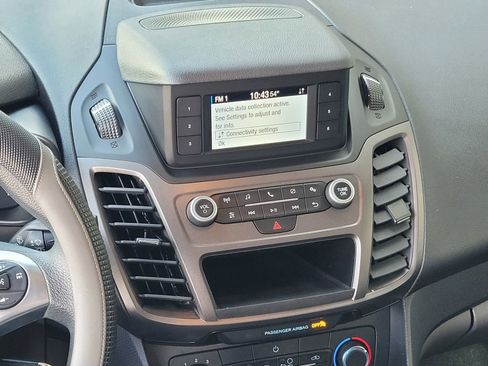 Used 2022 Ford Transit Connect XL image 15