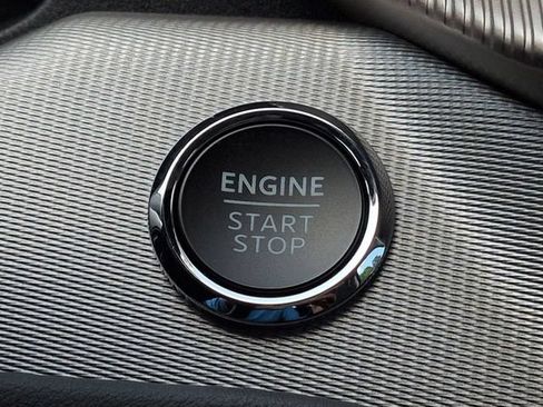 New 2026 Ford Explorer Active RWD image 32