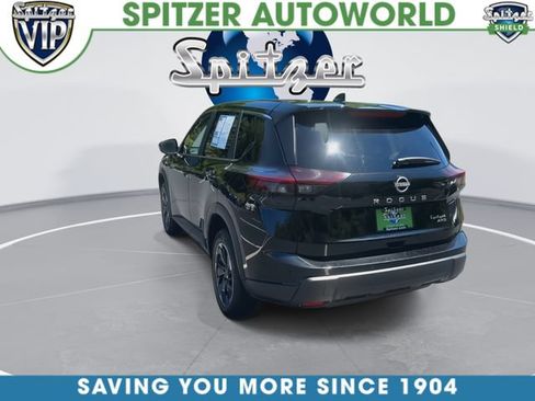Used 2025 Nissan Rogue SV AWD/4WD image 8