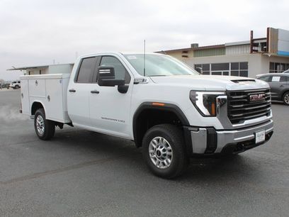 New 2026 GMC Sierra 2500 Pro w/ Convenience Package
