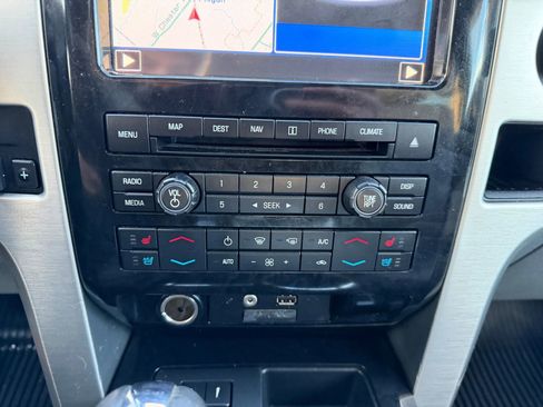 Used 2011 Ford F150 Platinum image 21