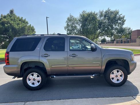 Used 2013 Chevrolet Tahoe LT AWD/4WD image 6