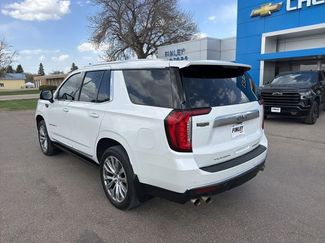 Used 2021 GMC Yukon Denali w/ Denali Ultimate Package AWD/4WD video 1