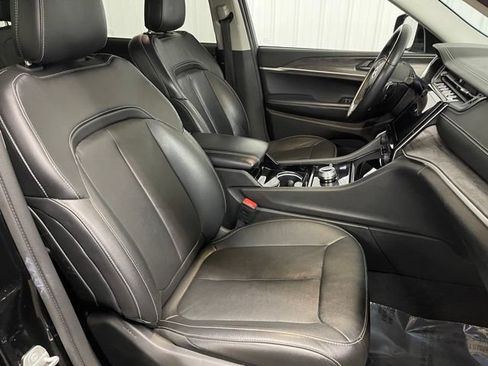 Used 2021 Jeep Grand Cherokee L Limited AWD/4WD image 21