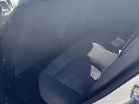 Used 2017 Chevrolet Sonic LS image 8