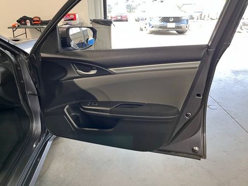 Used 2020 Honda Civic LX image 12