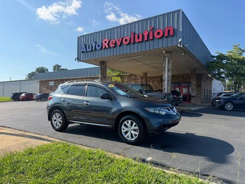 Used 2014 Nissan Murano SV FWD image 1