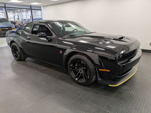 Used 2023 Dodge Challenger R/T Scat Pack image 3