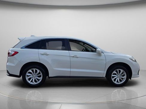 Used 2017 Acura RDX FWD image 4