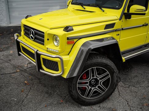 Used 2018 Mercedes-Benz G 550 Squared image 2