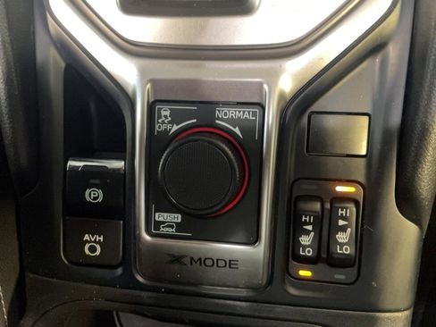 Used 2023 Subaru Forester Premium image 9