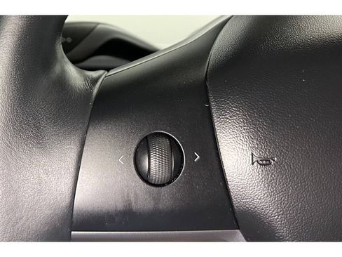 Used 2019 Tesla Model 3 Long Range image 25
