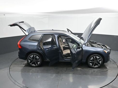 New 2026 Volvo XC60 B5 Plus w/ Protection Package Premier image 48