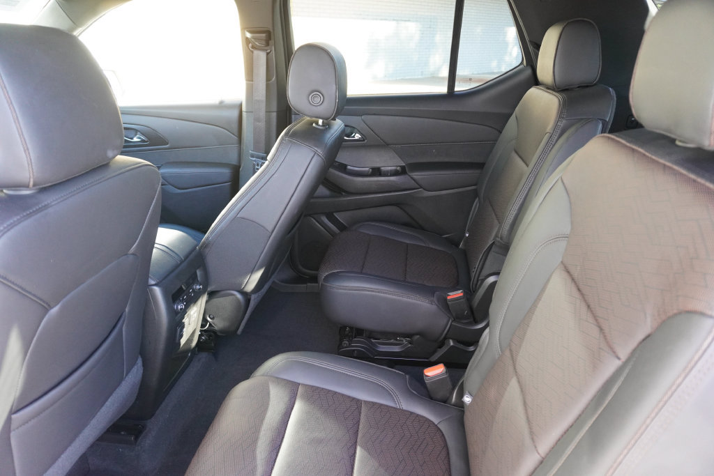 Used 2023 Chevrolet Traverse High Country w/ LPO, Floor Liner Package AWD/4WD image 42