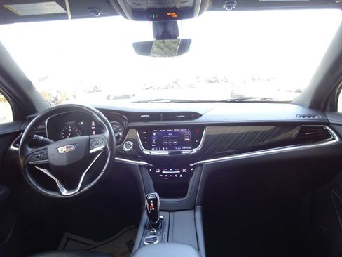 Certified 2020 Cadillac XT6 Premium Luxury AWD/4WD image 25