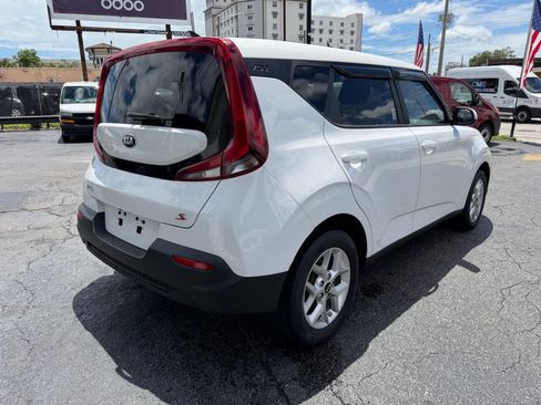 Used 2021 Kia Soul S image 5