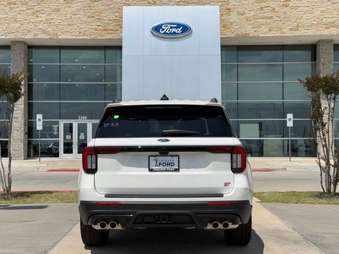 New 2026 Ford Explorer ST RWD image 60