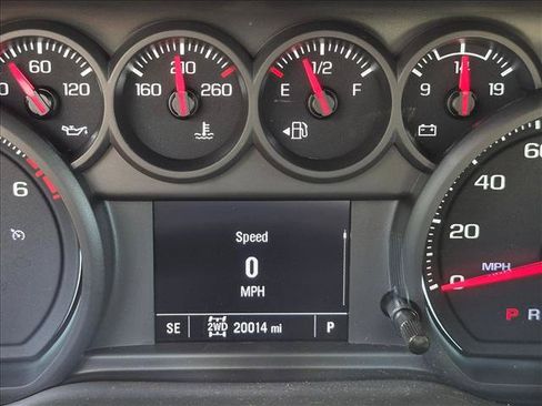 Used 2024 Chevrolet Silverado 1500 Custom AWD/4WD image 8