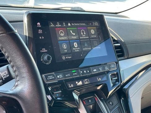 Used 2023 Honda Odyssey Touring image 7