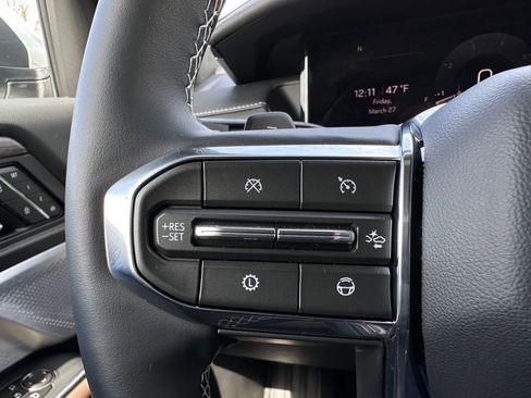Certified 2026 GMC Acadia Denali Ultimate w/ LPO, Floor Liner Package AWD/4WD image 34