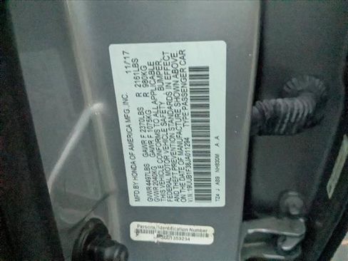 Used 2018 Acura TLX image 15