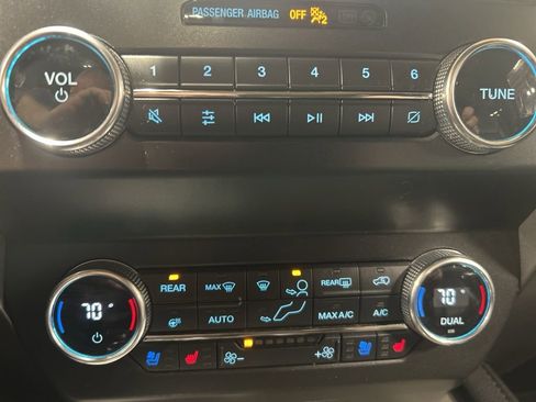 Used 2021 Ford Expedition XLT AWD/4WD image 22