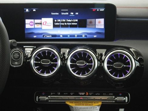 New 2025 Mercedes-Benz CLA 250 4MATIC image 9