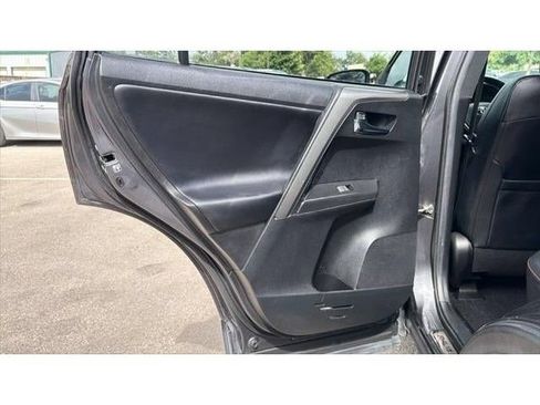 Certified 2018 Toyota RAV4 SE w/ Power Extra Value Package FWD image 33