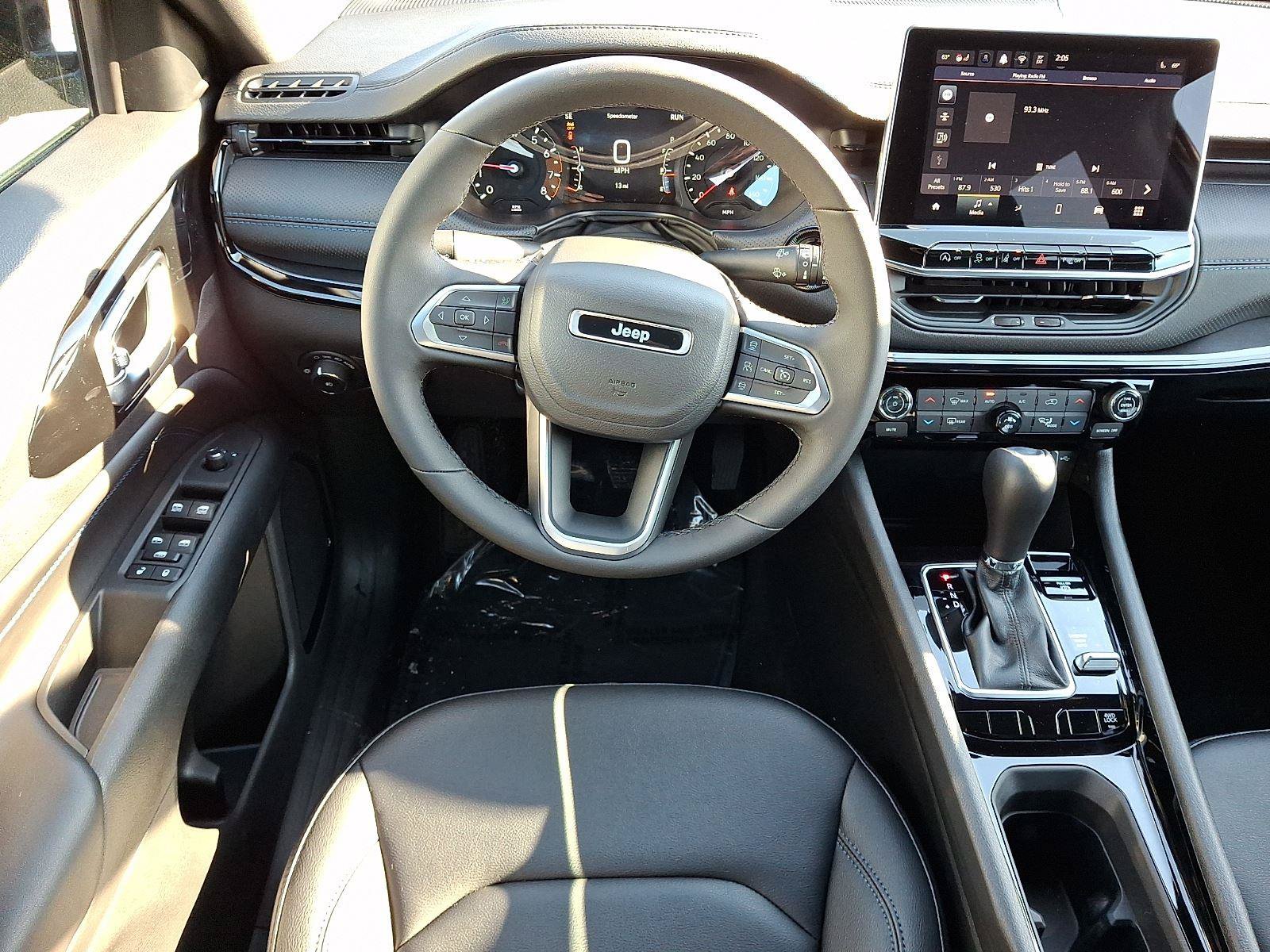 New 2026 Jeep Compass Limited AWD/4WD image 8
