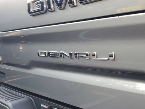 Used 2024 GMC Sierra 1500 Denali Ultimate AWD/4WD image 8