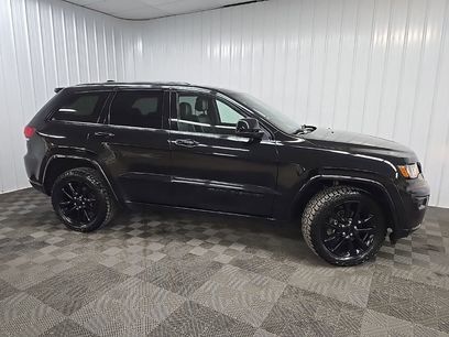 Used 2020 Jeep Grand Cherokee Altitude