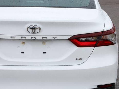 Used 2023 Toyota Camry LE image 16