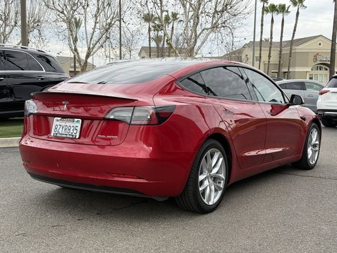 Used 2022 Tesla Model 3 Performance image 8